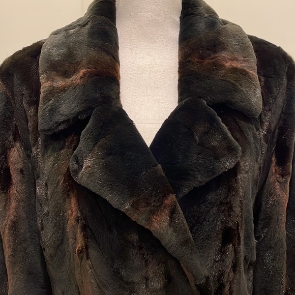 Marco Gianotti Belted Fur Coat, Long Length - Picture 4 of 13